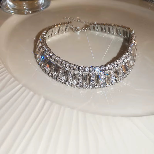 Luxury Geometric Crystal Chokers Necklaces for Women Short Rhinestone Necklaces Ladies Statements Jewelry