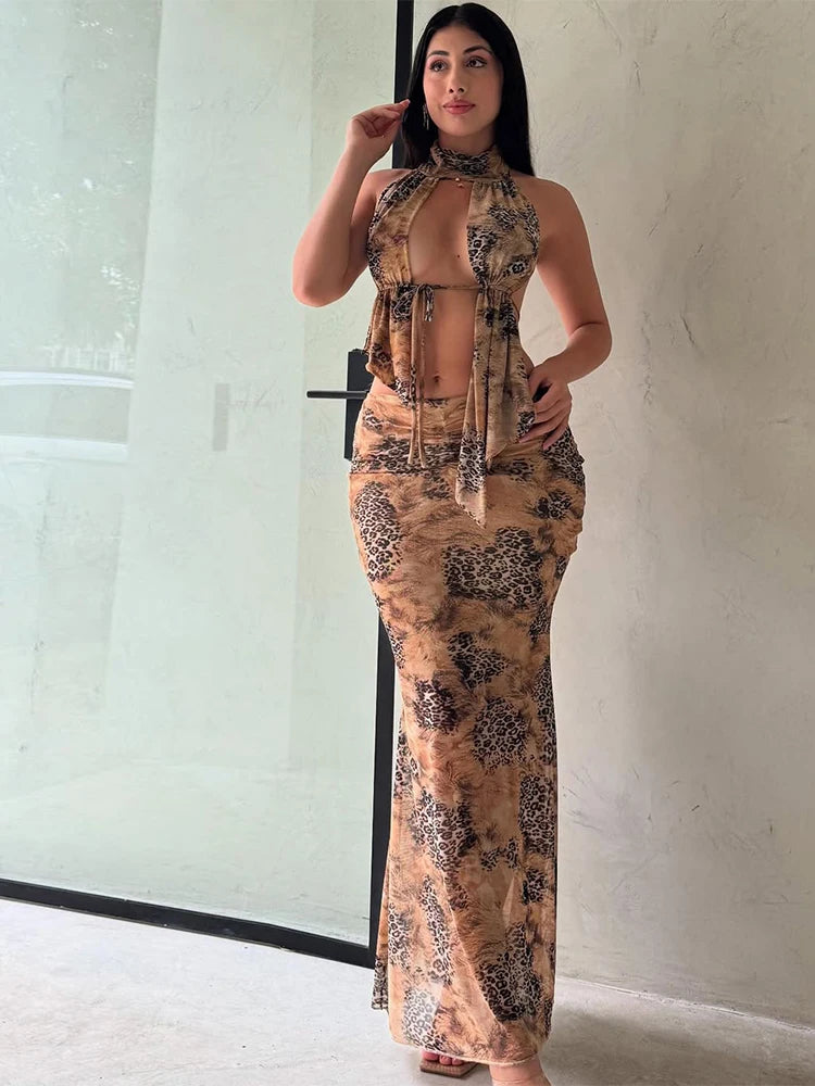 PHYSIQUE ME PLZ Two Piece